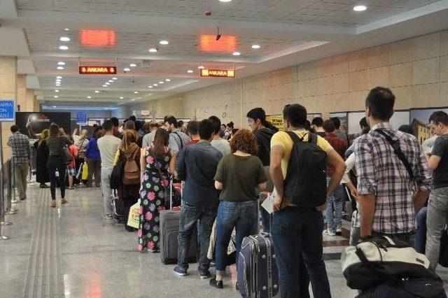 Taksiciler Bu Bayram Yht&rsquo;den &Uuml;mitli 1