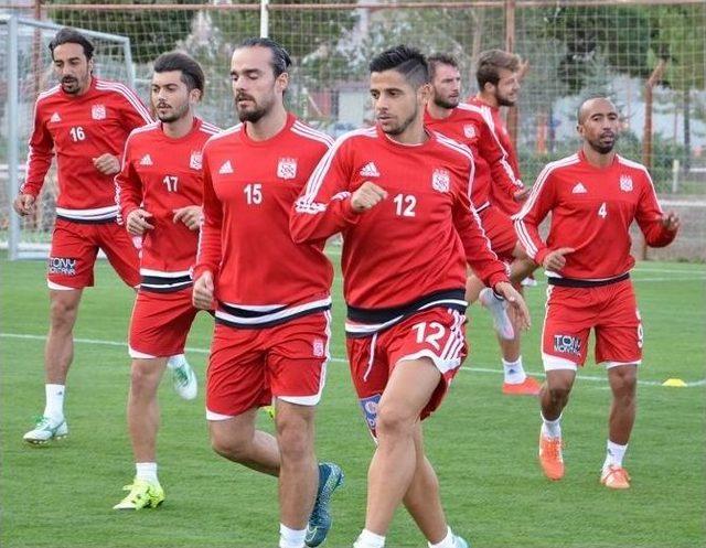 Medicana Sivasspor, Diyarbekirspor Maçı Hazırlıklarını Tamamladı