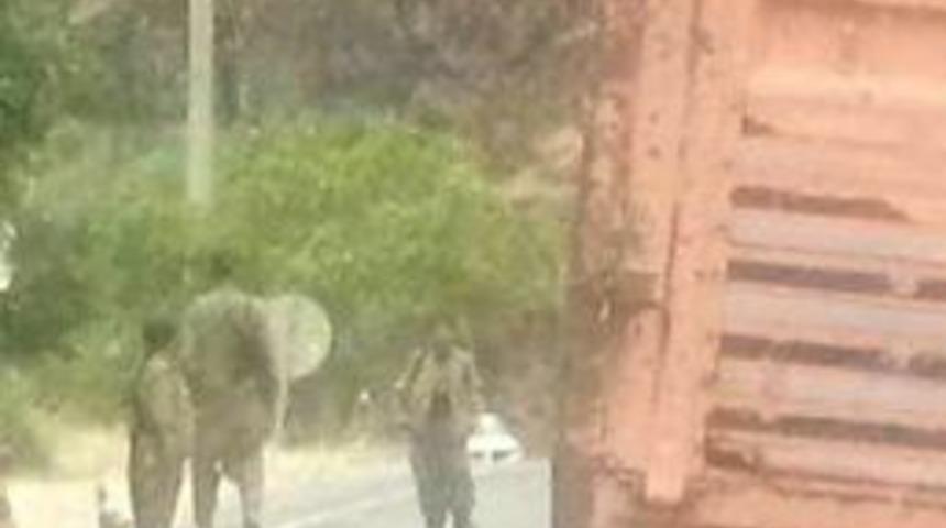 Ter&ouml;ristler Askere Roket Ve Uzun Namlulu Silahlarla Saldırdı