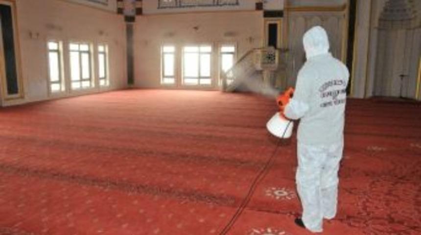 Ke&ccedil;i&ouml;ren&rsquo;in İbadet Yerlerinde Nano-teknolojik Dezenfektan