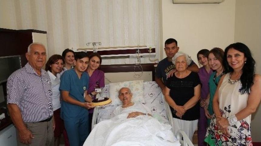 100 Yaşında İkinci Kez Kal&ccedil;a Kırığı Ameliyatı Oldu