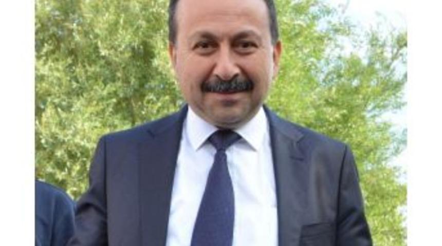 Rekt&ouml;r G&ouml;kbel&rsquo;den Kurban Bayarım Mesajı