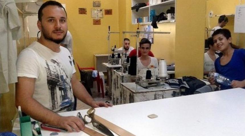 (&ouml;zel Haber) Terzilerin Başına Talih Kuşu Kondu