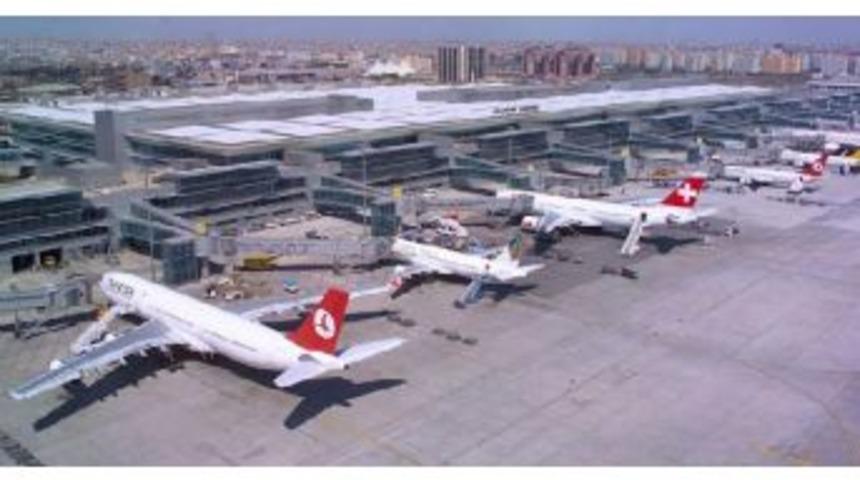 Flight Information Screen Gives Error At Istanbul&rsquo;S Ataturk Airport