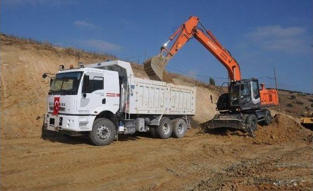 Toki İçin Yol Çalışmaları Sürüyor