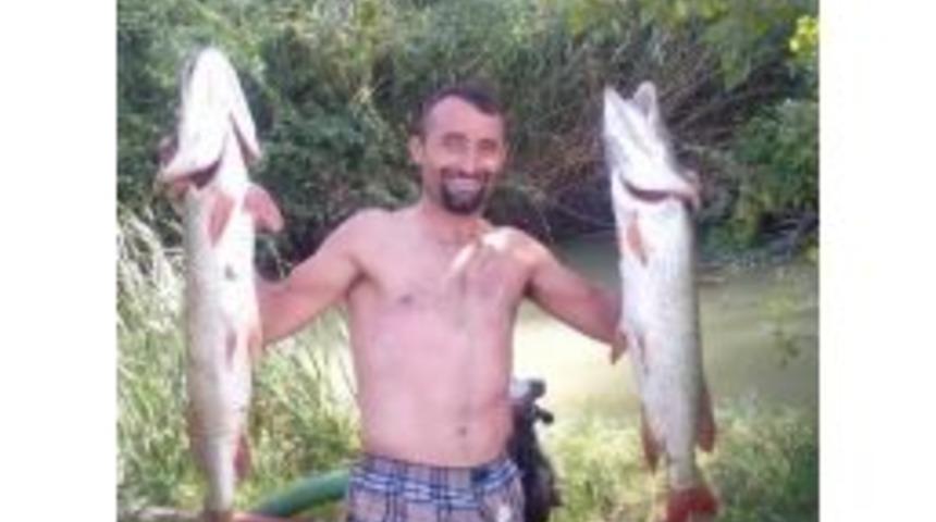 Dereden Eliyle Dev Turna Yakaladı