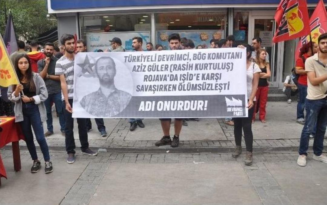 Polisten Eylemciye Destek Olan Vatandaşa Tokat Gibi Cevap