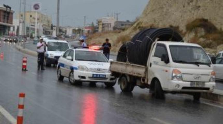 Kuşadası&rsquo;nda &Ccedil;evre Yolu Yine Can Aldı