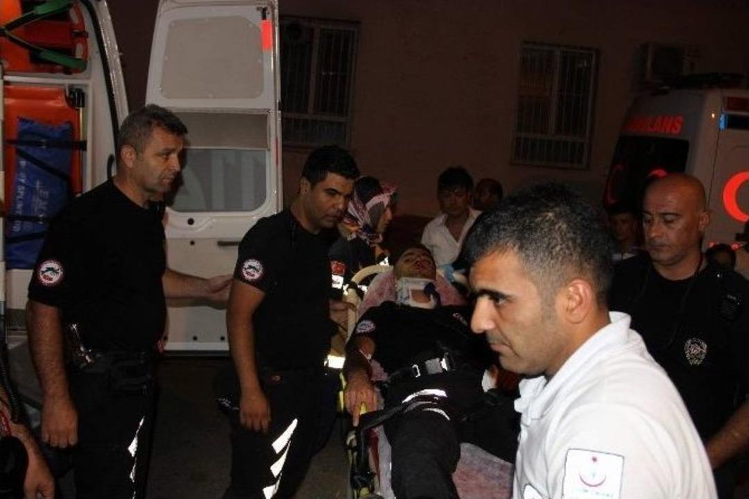 (&ouml;zel Haber) Gasp Zanlılarını Kovalayan Polis Ara&ccedil;ları &Ccedil;arpıştı: 2 Yaralı