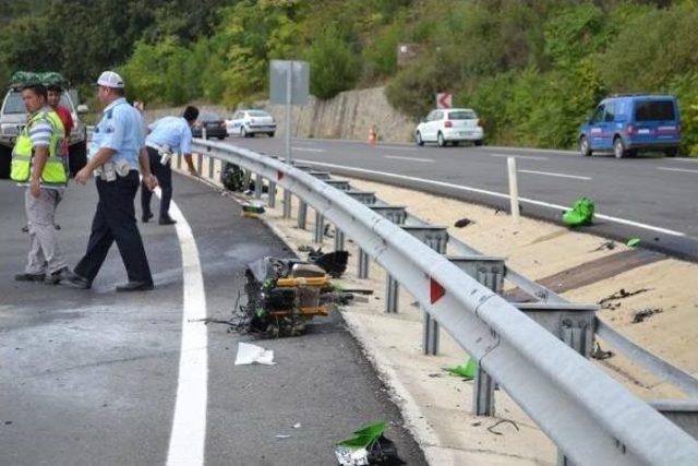 Hız Tutkusu Üniversiteli Gencin Sonu Oldu