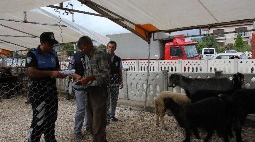 Bucak&rsquo;ta Sahte Paraya Karşı Broş&uuml;r