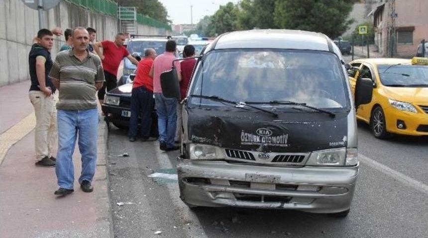 Zincirleme Trafik Kazası: 1 Yaralı