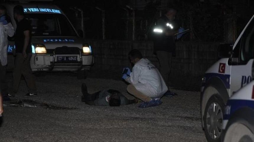 Antalya&rsquo;da Cinayet: 1 &Ouml;l&uuml;