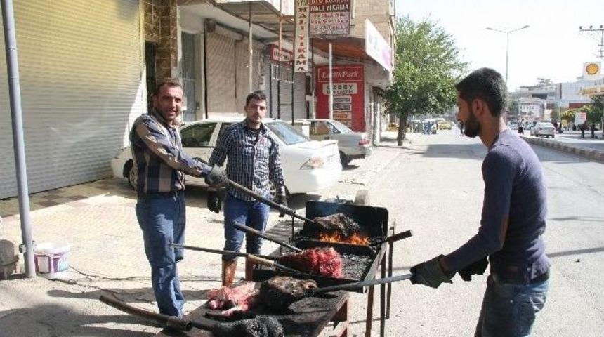 Demirciler Kelle &Uuml;t&uuml;leme İşi İ&ccedil;in Hayvan Başı 10 Tl Alıyor