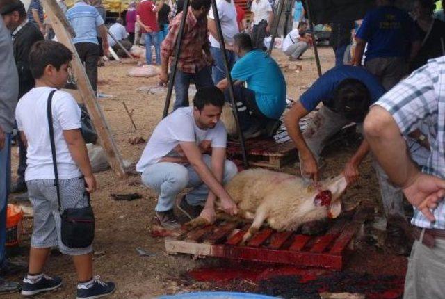 İzmir de Kurban Bayramı Kutlamalarında Manzara Değişmedi 1