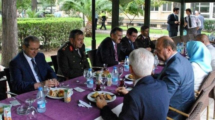 Aydın Protokol&uuml; Bayramlaştı