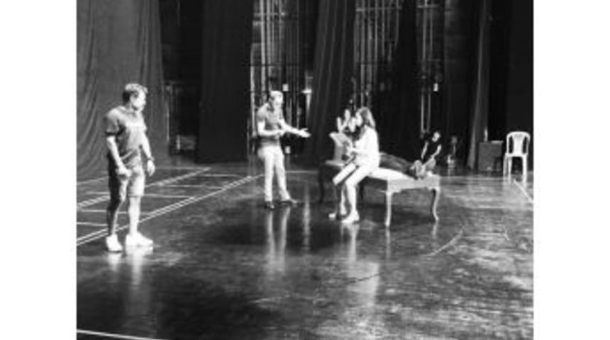 Şehir Tiyatroları, 3 Ekim&rsquo;de Perde Diyor