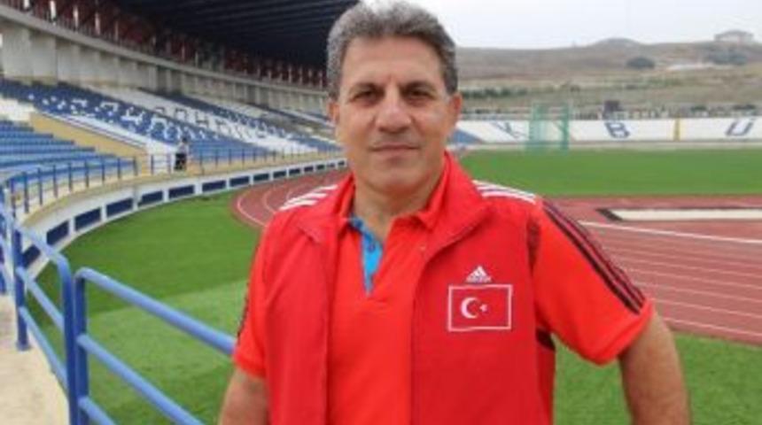 &ldquo;obezitenin &Ccedil;&ouml;z&uuml;m&uuml; Milli Eğitim M&uuml;fredatının Değişmesi İle &Ccedil;&ouml;z&uuml;l&uuml;r&rdquo;