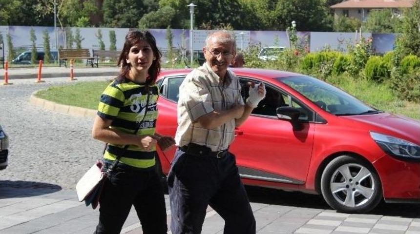 Acemi Kasaplar Hastaneye Akın Etti