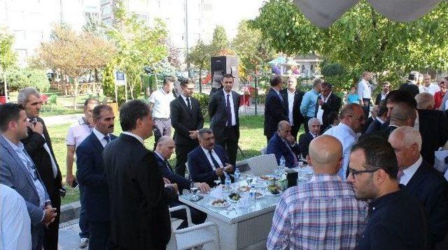 Belediyelerden Ortak Bayramlaşma 1