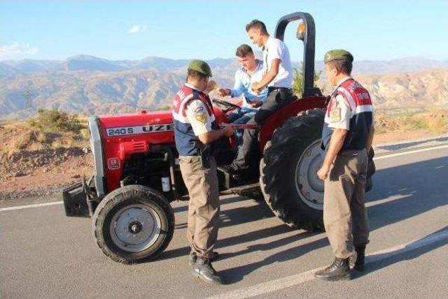 Jandarmadan Sürücülere Bayram Şekeri 3