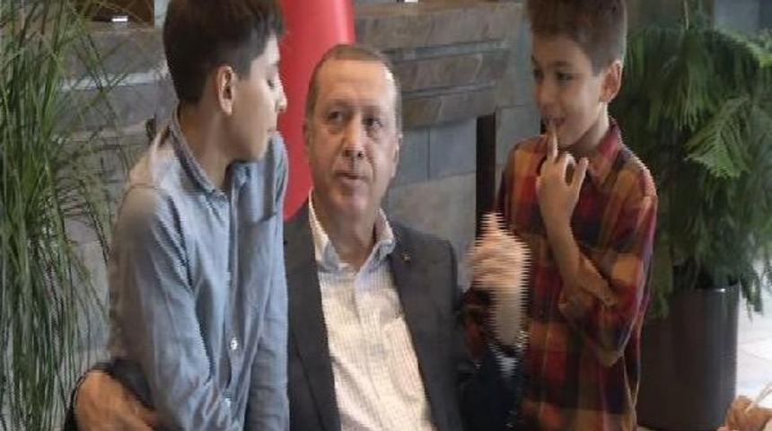 Ek Bilgiler Ve Fotoğraflarla /// Cumhurbaşkanı Erdoğan &Ccedil;ocuklarla Bayramlaştı