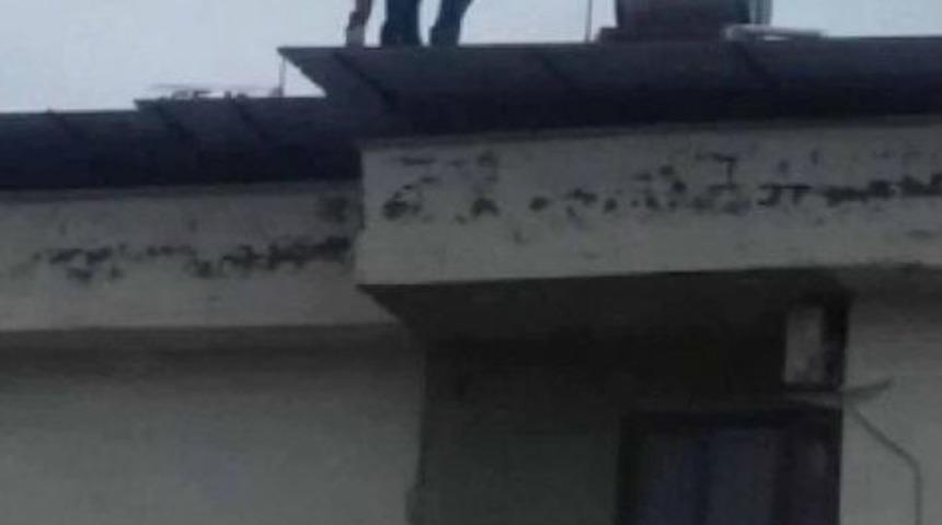 İş&ccedil;iler Tehlikeye Aldırmadı