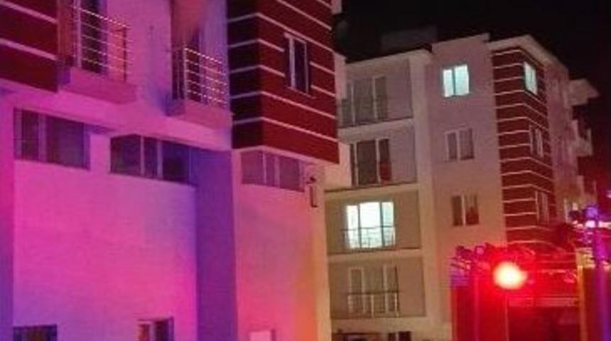 Bayram G&uuml;n&uuml; Evsiz Kaldılar