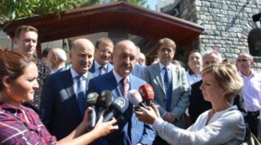 M&uuml;ezzinoğlu&rsquo;ndan S&ouml;zc&uuml; Gazetesine Atat&uuml;rk&rsquo;l&uuml; Cevap