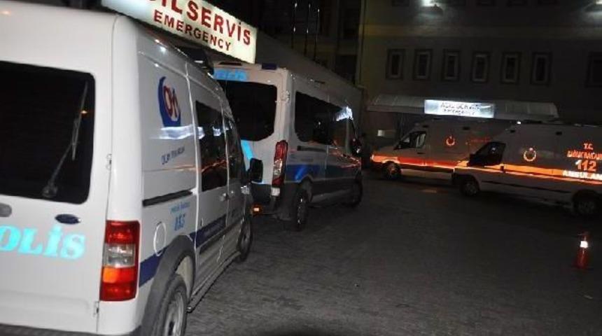 &Ccedil;orum'da Silah Ve Bı&ccedil;aklı Kavga: 1 &Ouml;l&uuml;, 1 Yaralı