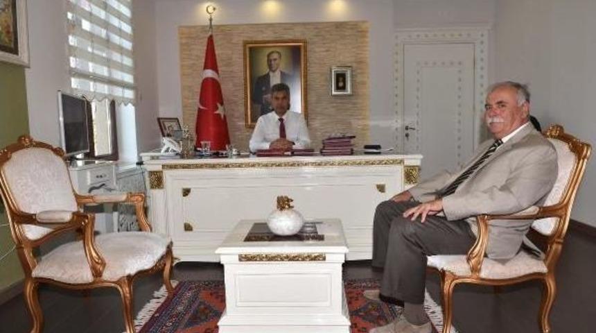 Vali Erkal'dan, Belediye Başkanı G&ouml;khan'a Yanıt: Kimse Bana Işimi &Ouml;ğretmeye Kalkmasın