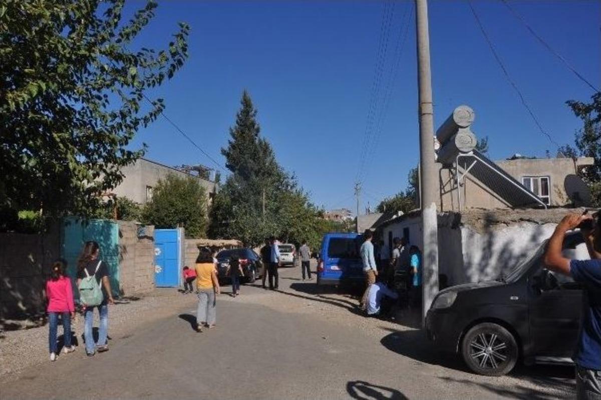 Adıyamanlı Şehidin Baba Ocağına Ateş D&uuml;şt&uuml;