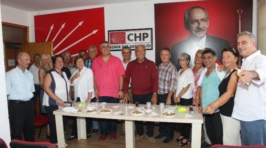 Deniz Baykal&rsquo;dan Erken Se&ccedil;im Eleştirisi