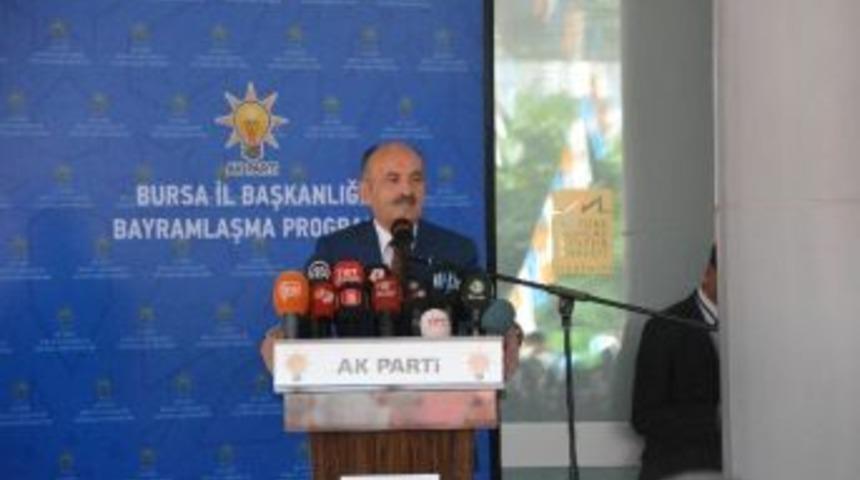 M&uuml;ezzinoğlu: "ter&ouml;ristler Ambulans Şof&ouml;r&uuml;n&uuml; Ka&ccedil;ırıp Şehit Etti"