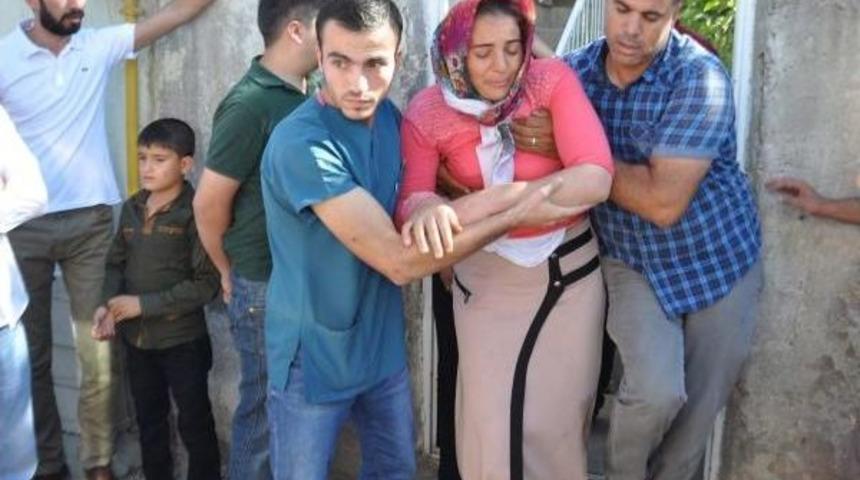 Şehit Uzman &Ccedil;avuşun Baba Evine Ateş D&uuml;şt&uuml;