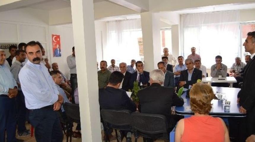 Chp Besni Teşkilatında Bayramlaşma Programı