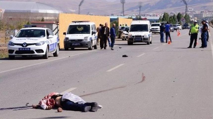 Erzurum&rsquo;da Trafik Kazası: 1 &Ouml;l&uuml;