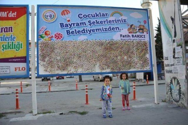 Çocukların Bayram Şekeri Billboardlarda