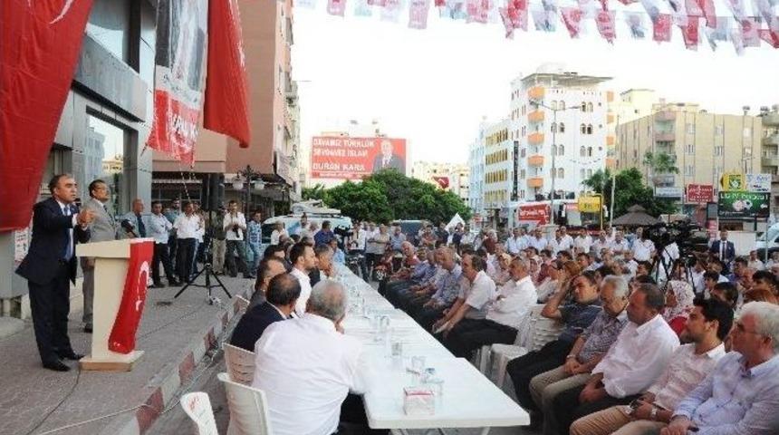 Mhp&rsquo;li &Ouml;zt&uuml;rk Erdemli&rsquo;de Vatandaşlarla Bayramlaştı