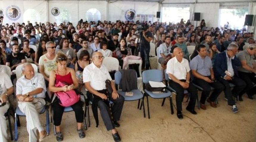 Kartal&rsquo;da &ldquo;aşkın Metafiziği&rdquo; Konulu Uluslararası Felsefe Konferansı D&uuml;zenlendi