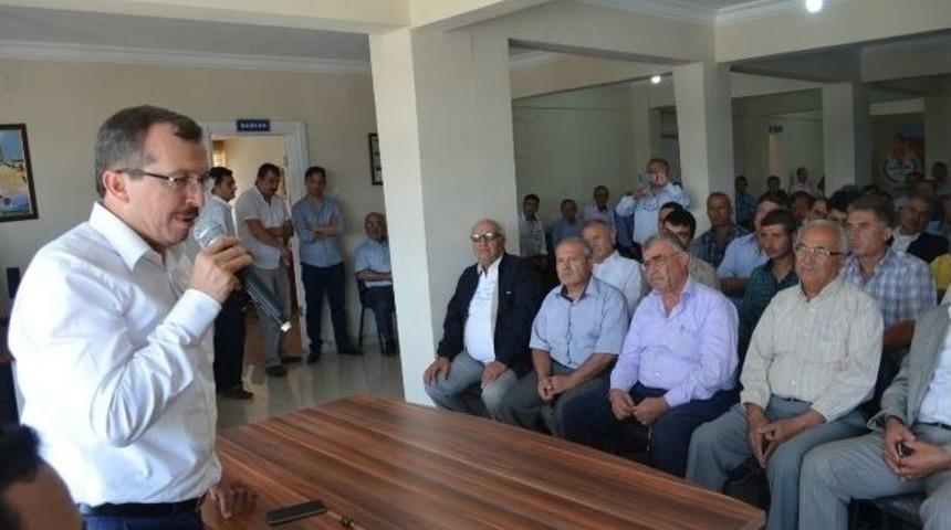 Ak Partili Aydemir, Kula&rsquo;da Bayramlaşma Programına Katıldı