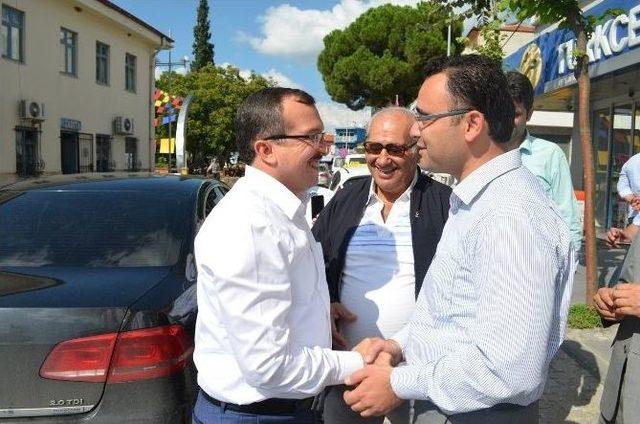 Ak Partili Aydemir, Kula&rsquo;da Bayramlaşma Programına Katıldı 1