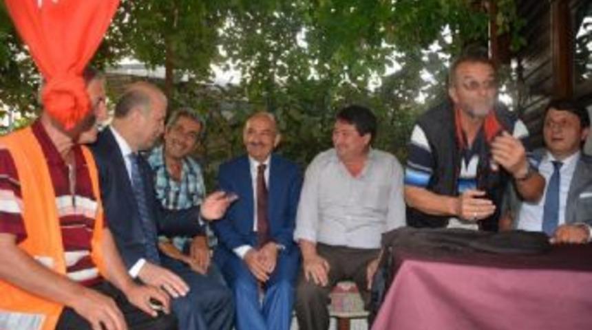Sağlık Bakanı M&uuml;ezzinoğlu; Ter&ouml;ristler Ka&ccedil;ırdıkları Ambulans Şof&ouml;r&uuml;n&uuml; Şehit Etti (2)
