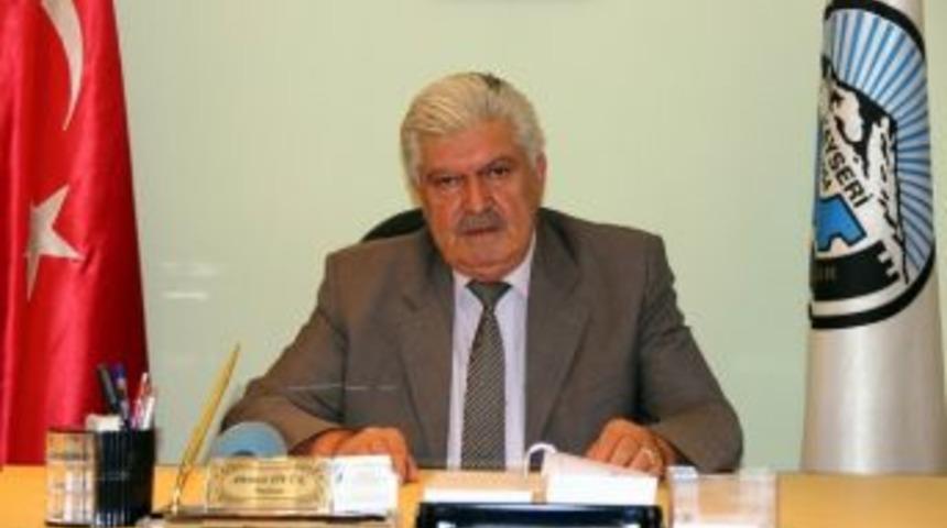 Esnaf Odalarından T&uuml;rk&ccedil;e Tabela Duyarlılığı