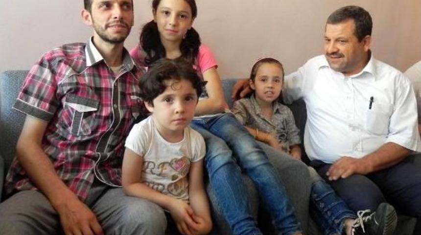 Devlet Okulunda Suriyeli &Ccedil;ocuklar I&ccedil;in De Zil &Ccedil;alacak