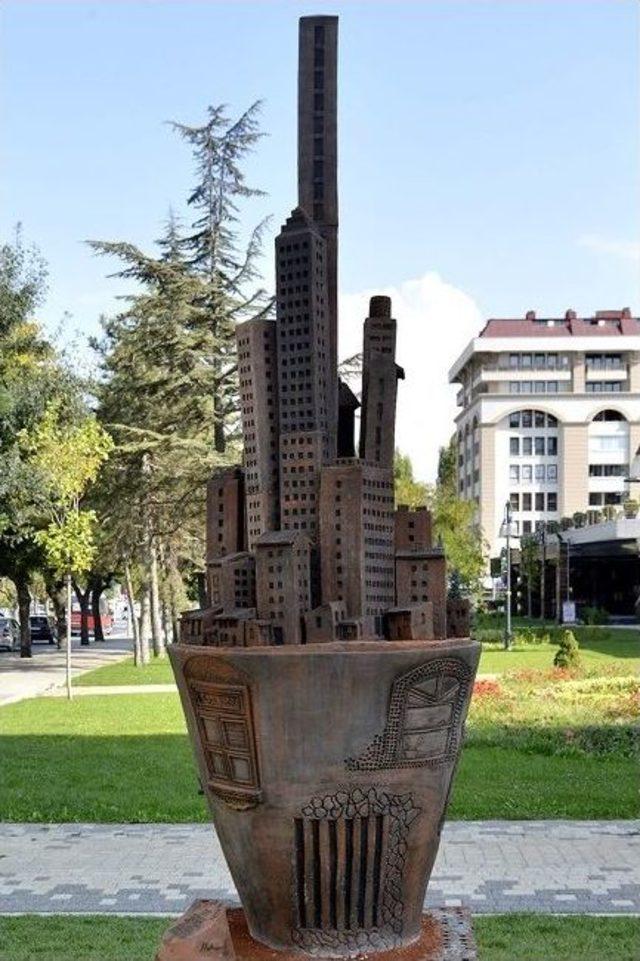 Ge&ccedil;mişten Geleceğe Bağ Kuran Pişmiş Toprak Eserleri 2