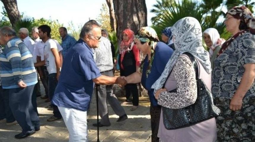 Emekli Orgeneral Saygun&rsquo;dan Şehit Yakınları Ve Gazilere Yemek