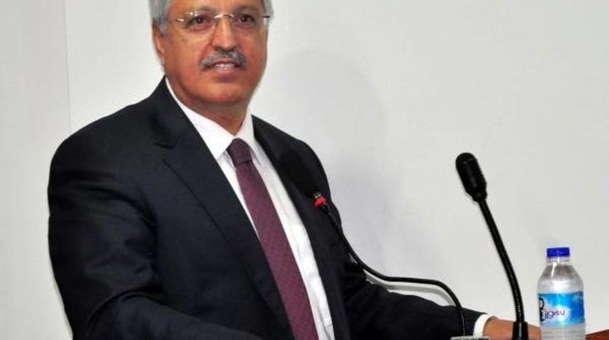 Demir&ouml;z: Hdp, Kandil'in G&ouml;lgesinde Kaldı