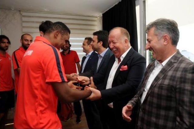 Başkandan Eto o ya Bayram Harçlığı 1