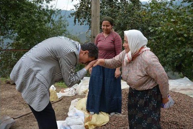 Başkan Kaya’dan Yaşlılara Bayram Ziyareti